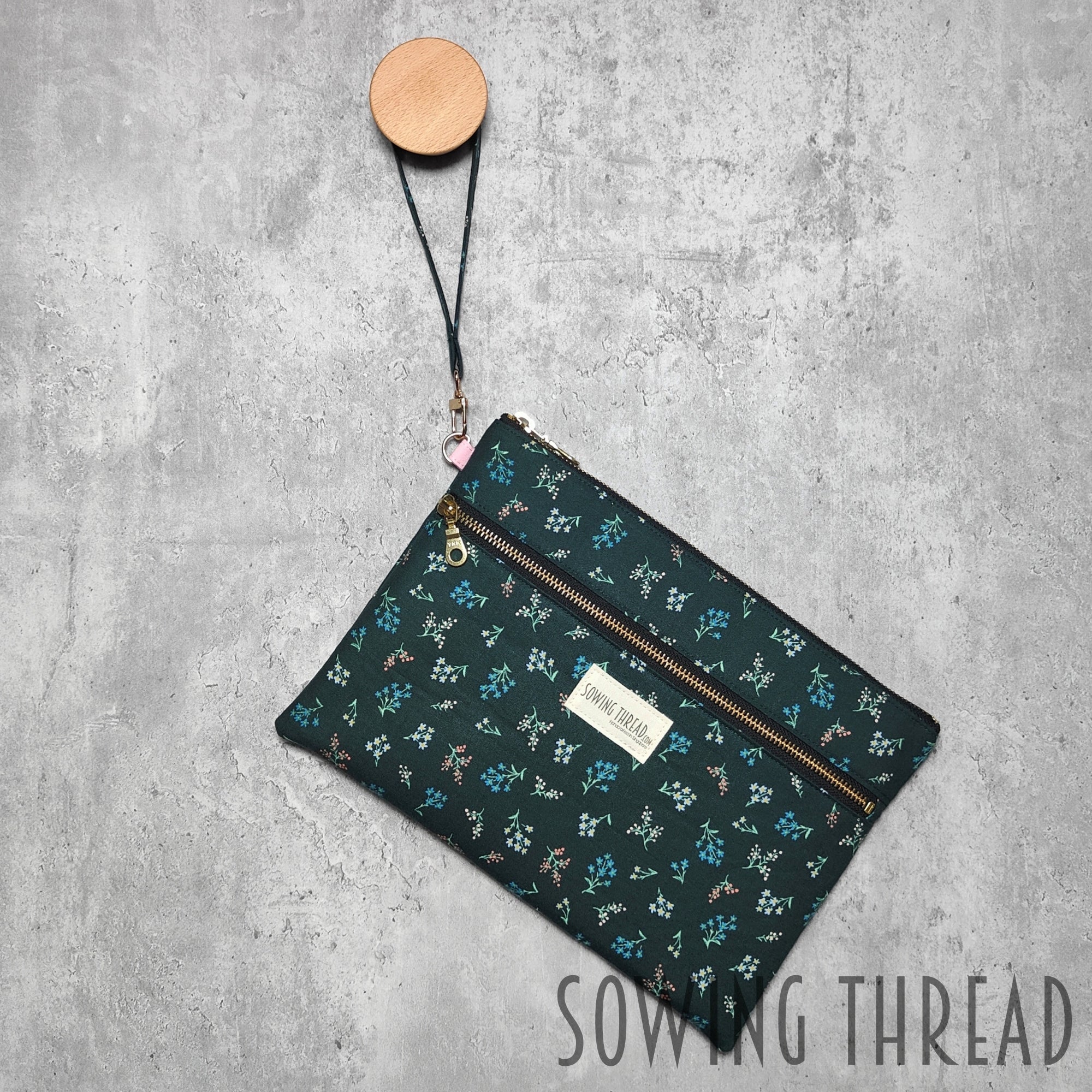 Double Zipper Wristlet (L) - Petites Fleurs Green