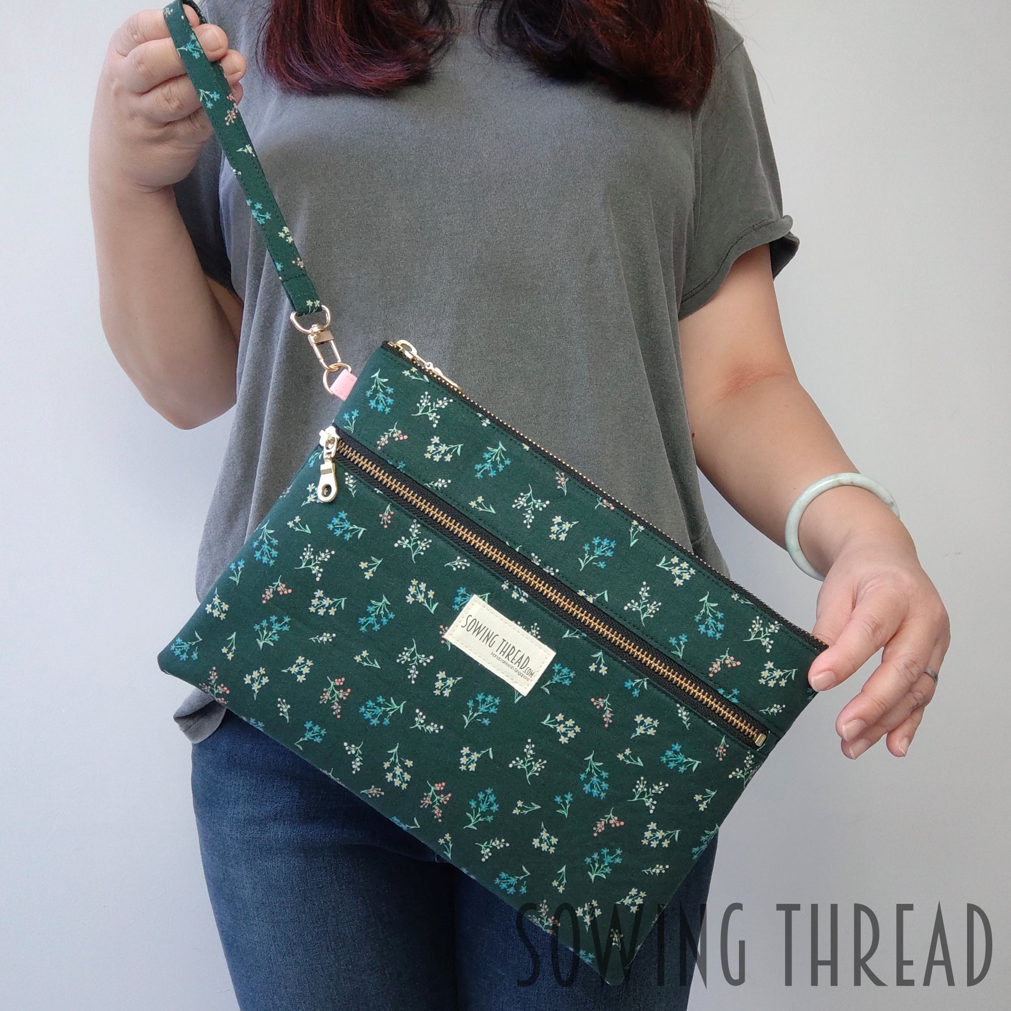 Double Zipper Wristlet (L) - Petites Fleurs Green